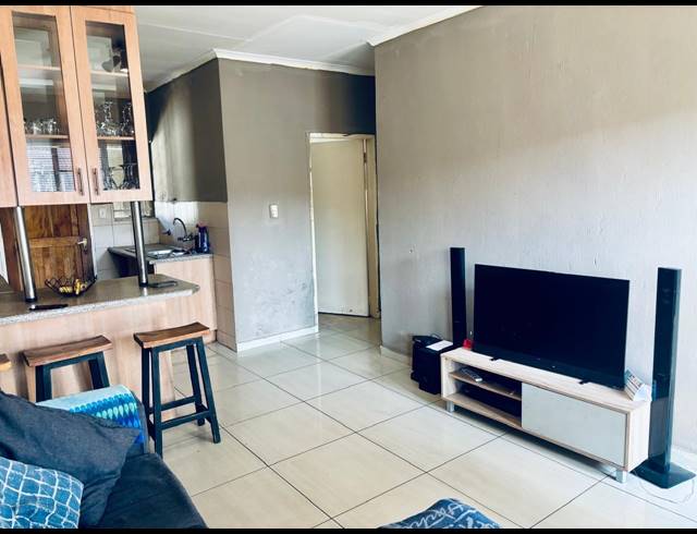 2 BEDROOM APARTMENT FOR SALE IN ELSPARK